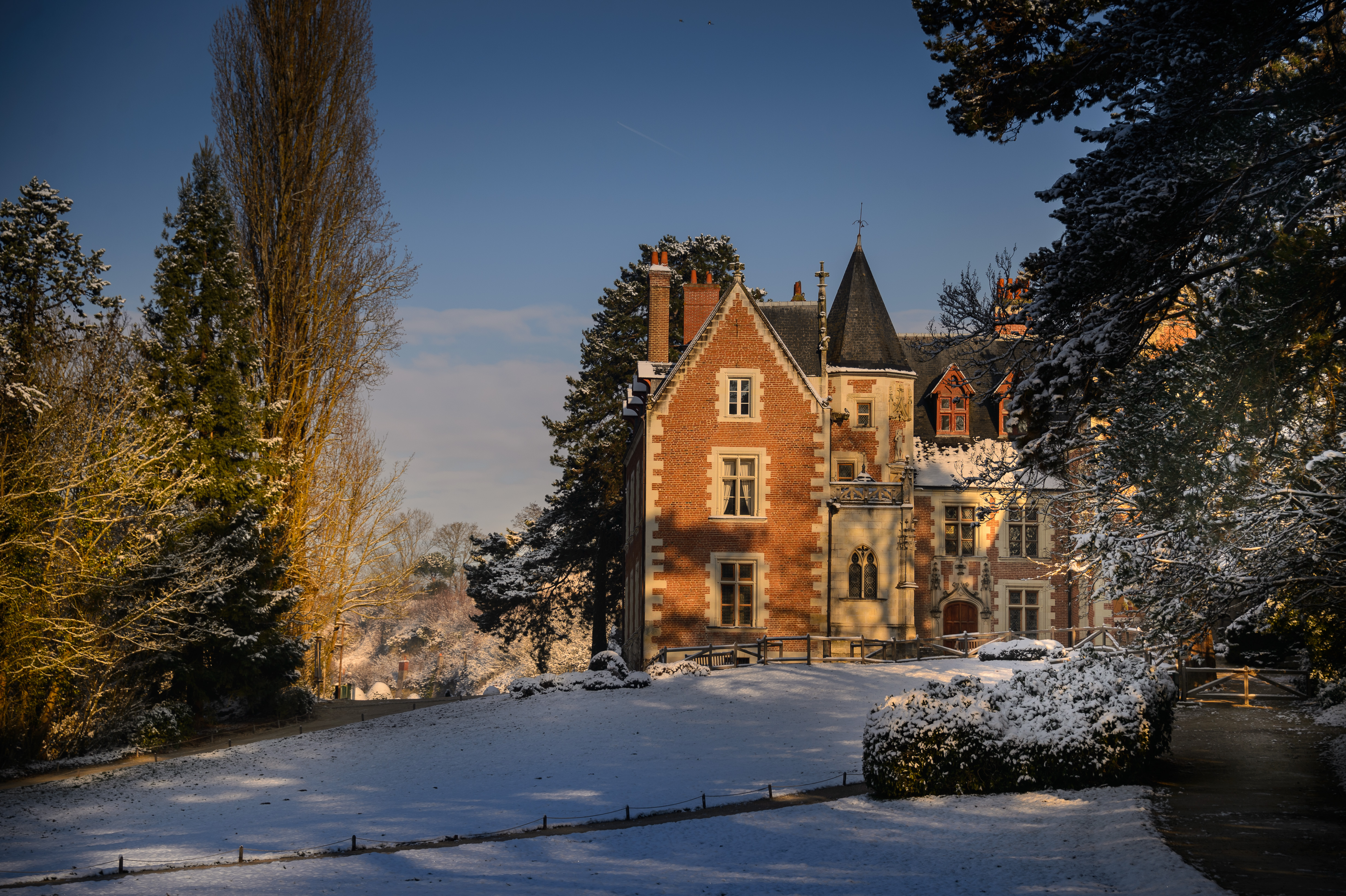 _Chateau_du_Clos_Luce_-_Parc_Leonardo_da_Vinci._Photo_Leonard_de_Serres_1.jpg